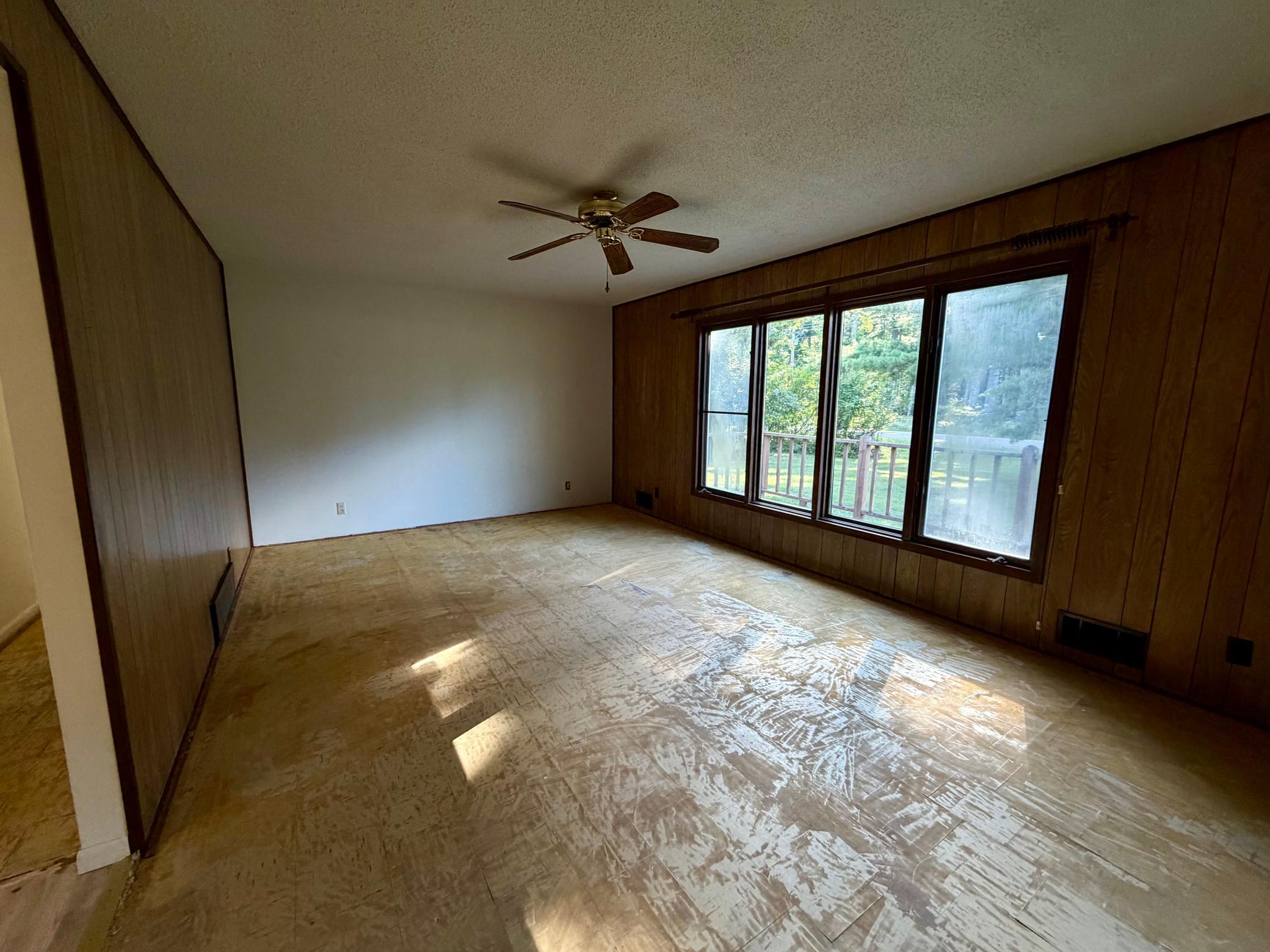 22736 County Road 453