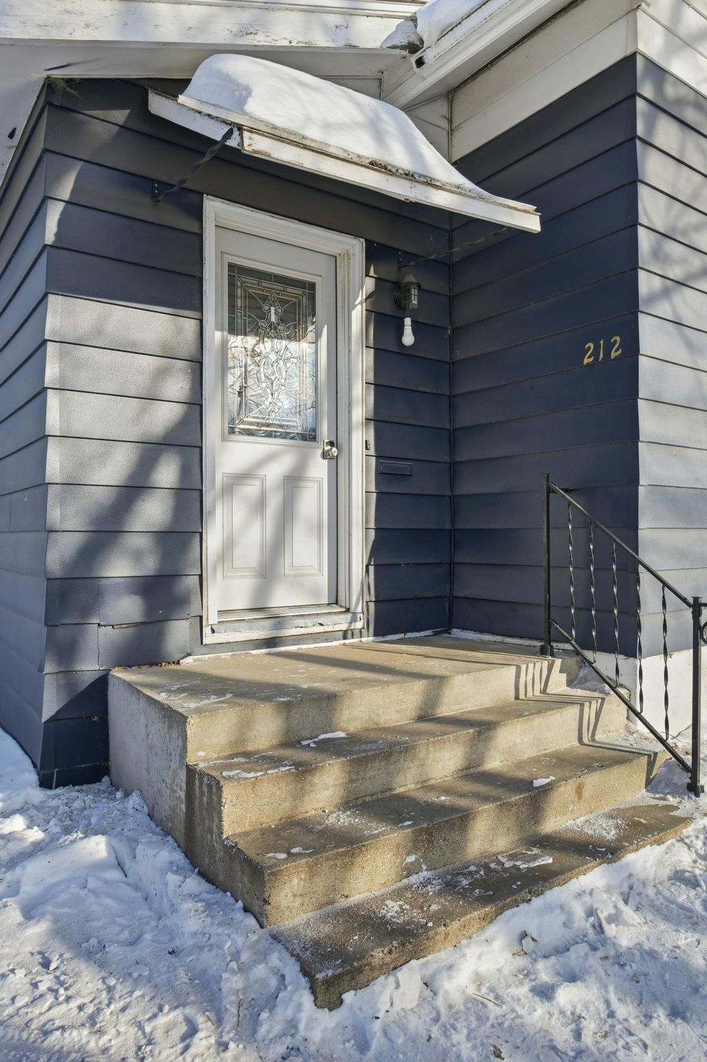 Photo of 212 10th Street N, Moorhead, MN 56560 (MLS # 7000229)