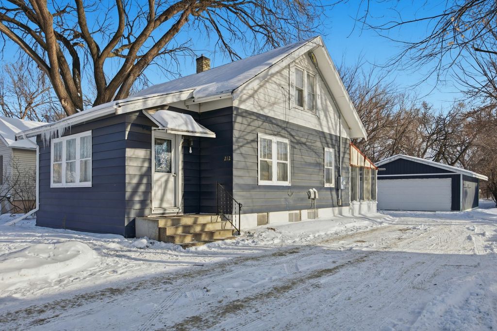 Photo of 212 10th Street N, Moorhead, MN 56560 (MLS # 7000229)