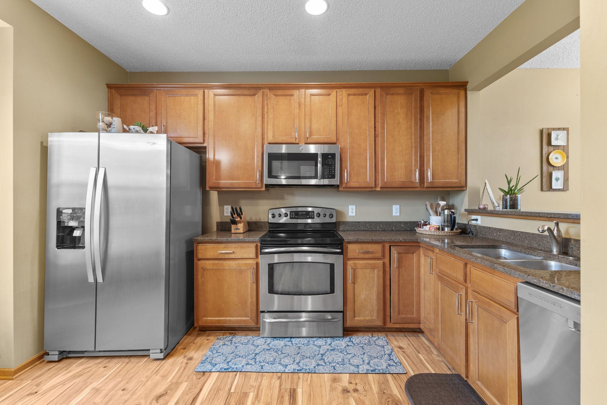 578 Huset Parkway NE