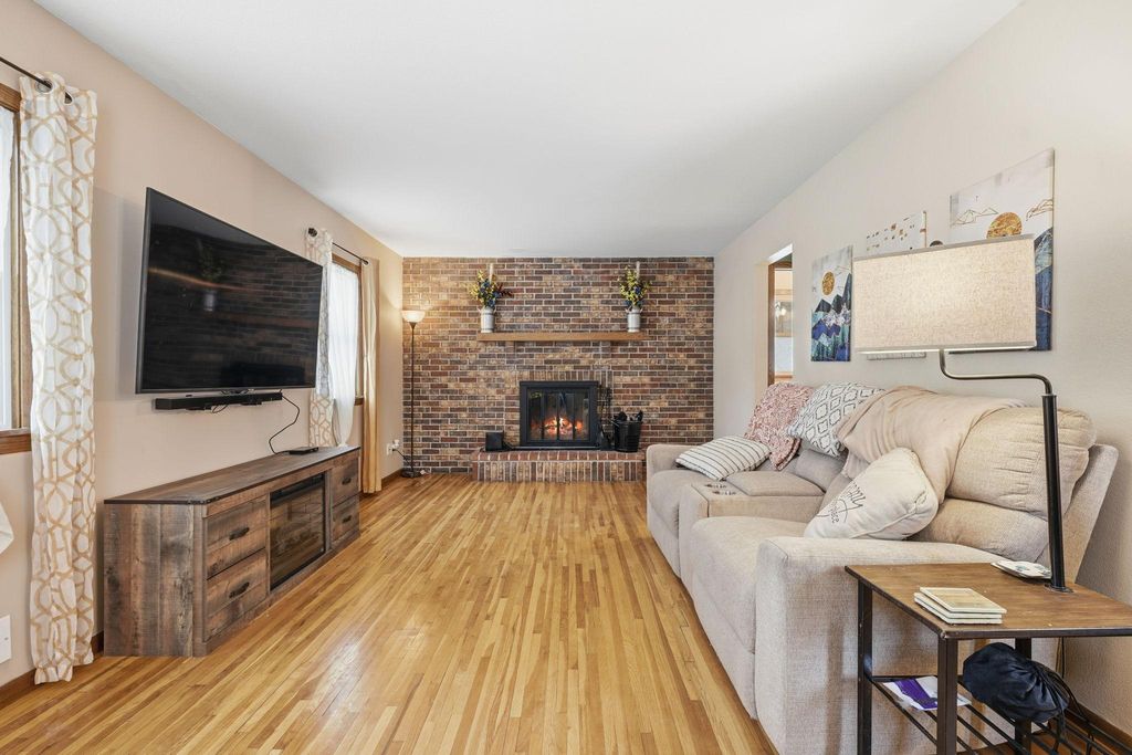 Photo of 116 Territorial Road NE, Blaine, MN 55434 (MLS # 7005634)