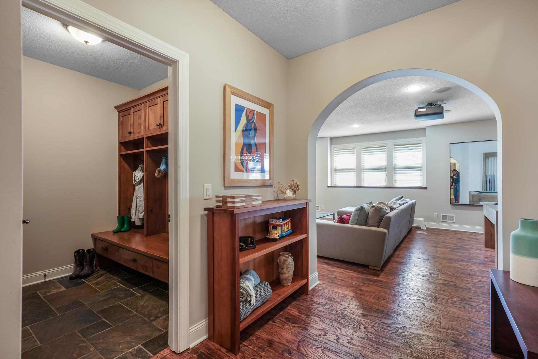 4000 Inglewood Ave S, Minneapolis, MN, 55416, USA, 5 Bedrooms Bedrooms, ,4 BathroomsBathrooms,Residential,Active,4000 Inglewood Ave S,7065325