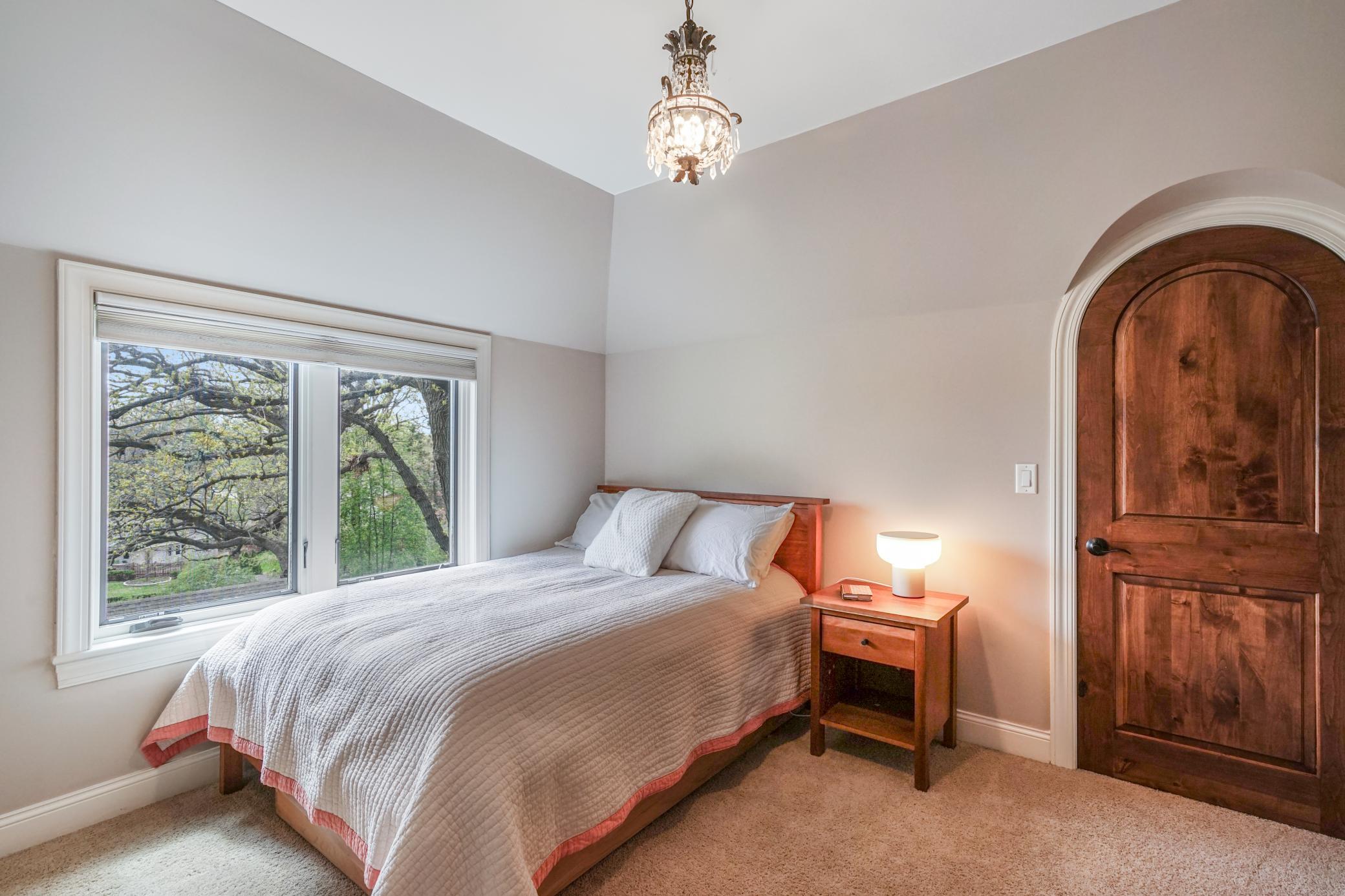 4000 Inglewood Ave S, Minneapolis, MN, 55416, USA, 5 Bedrooms Bedrooms, ,4 BathroomsBathrooms,Residential,Active,4000 Inglewood Ave S,7065325