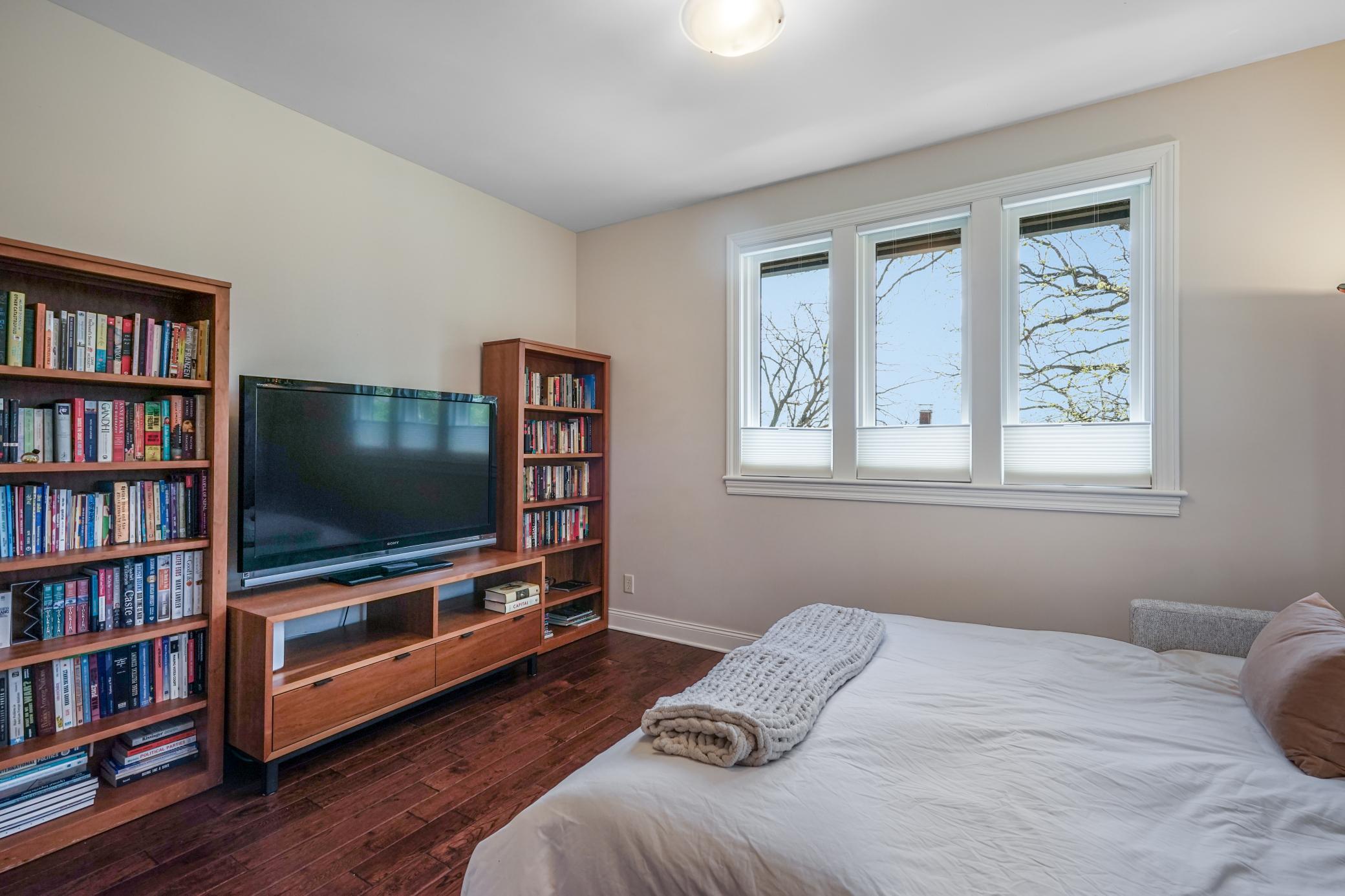 4000 Inglewood Ave S, Minneapolis, MN, 55416, USA, 5 Bedrooms Bedrooms, ,4 BathroomsBathrooms,Residential,Active,4000 Inglewood Ave S,7065325