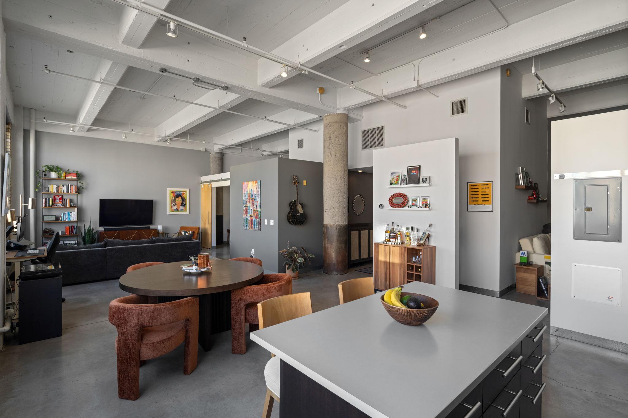 700 Washington Avenue N 518