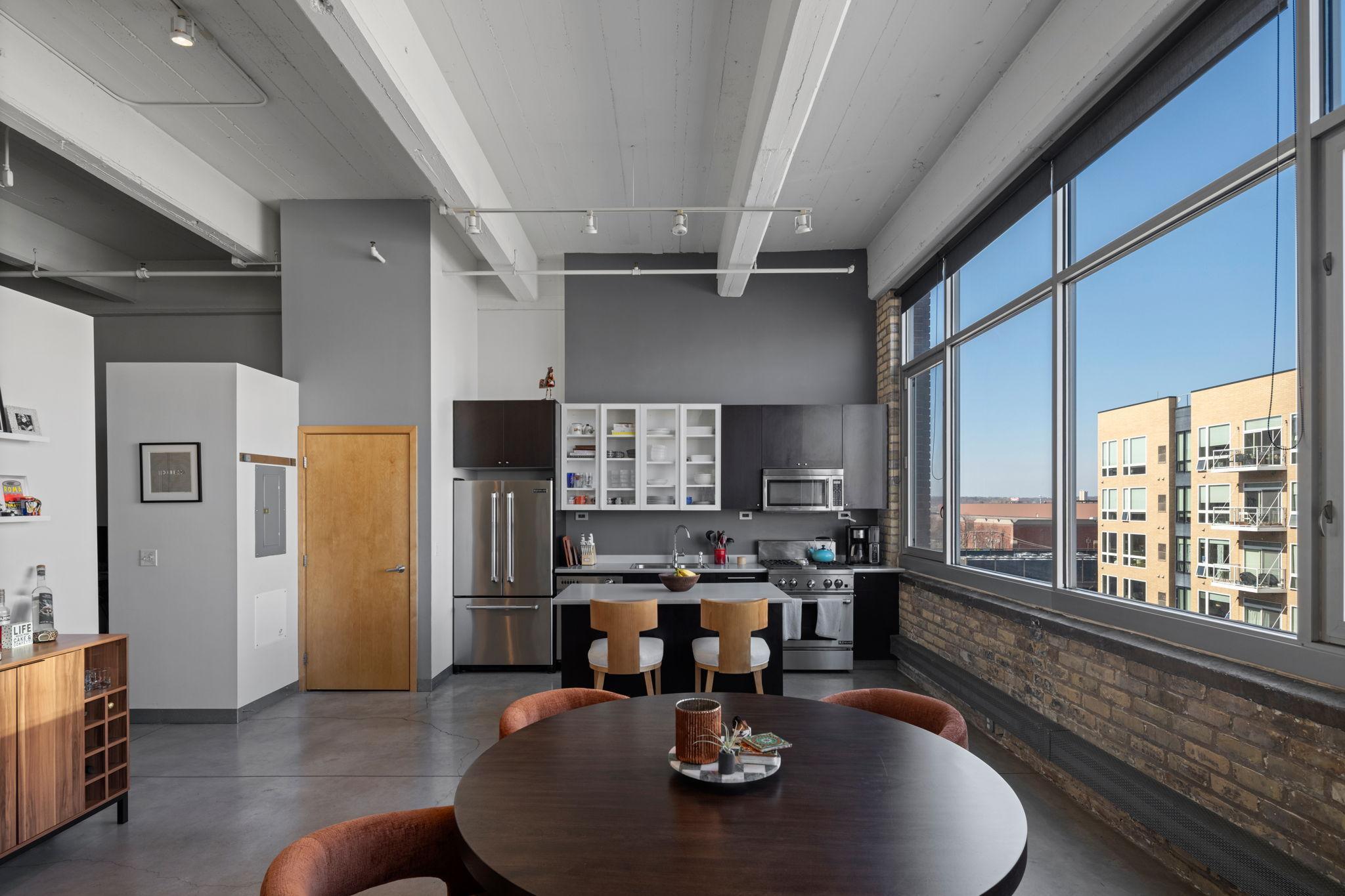 700 Washington Avenue N 518