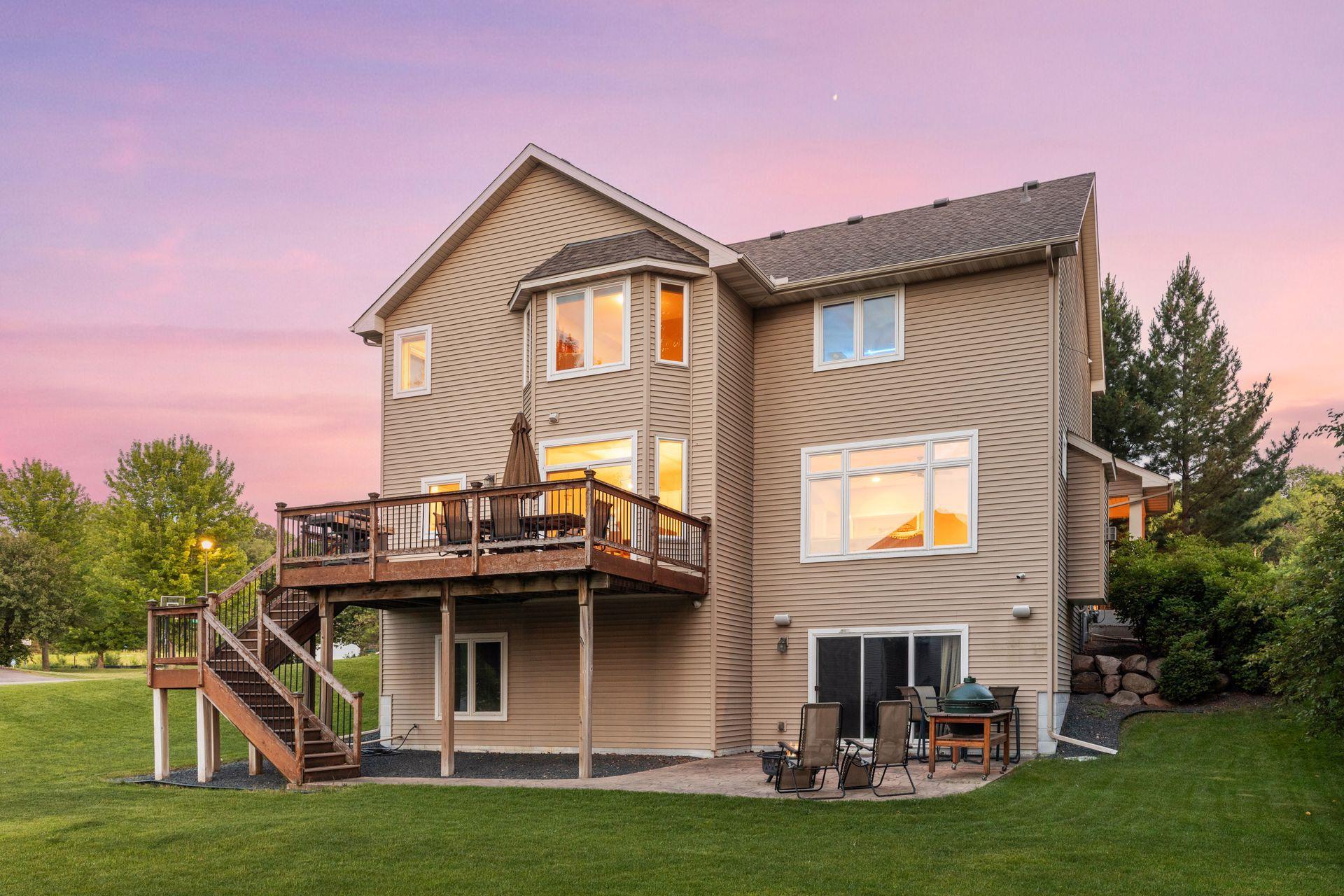 8595 Moraine Drive