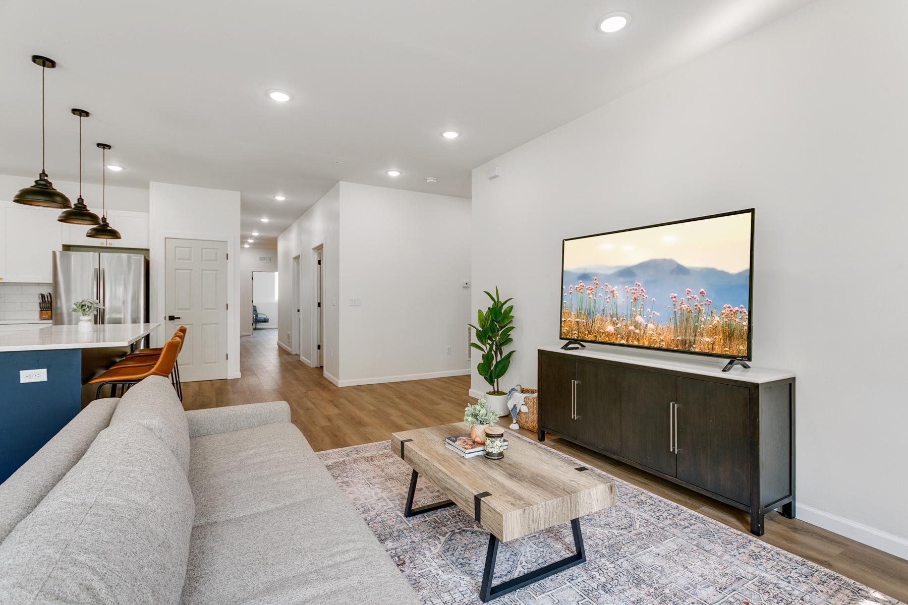 3310 Lyndale Avenue S