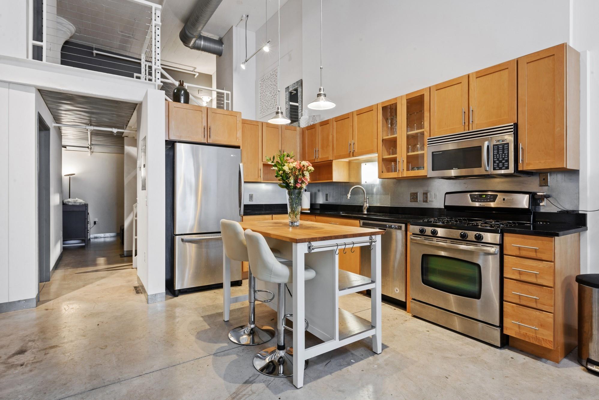 250 Park Avenue 712