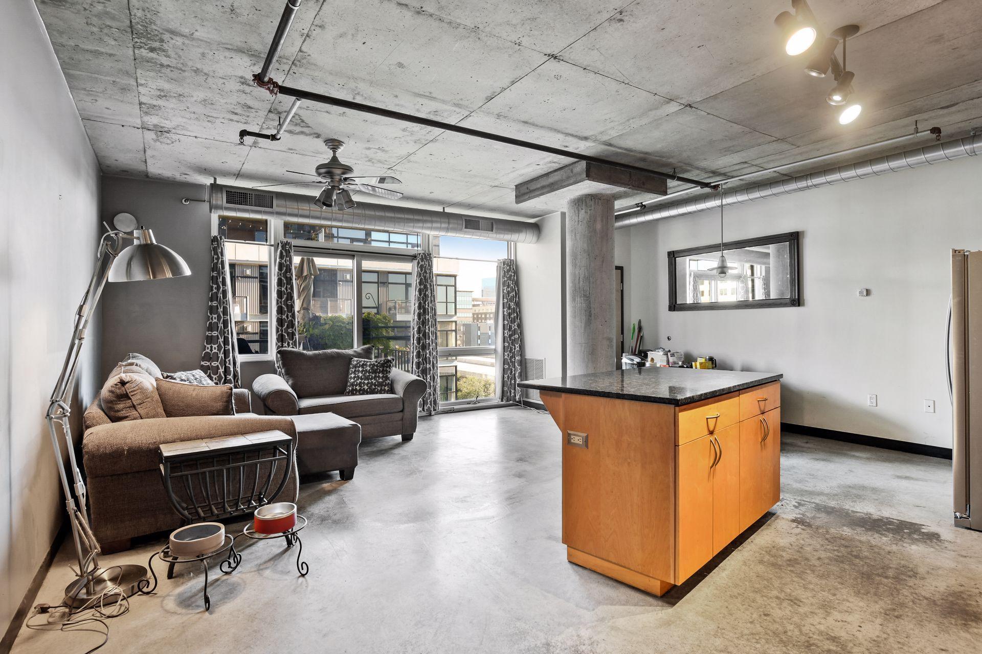730 N 4th Street 604