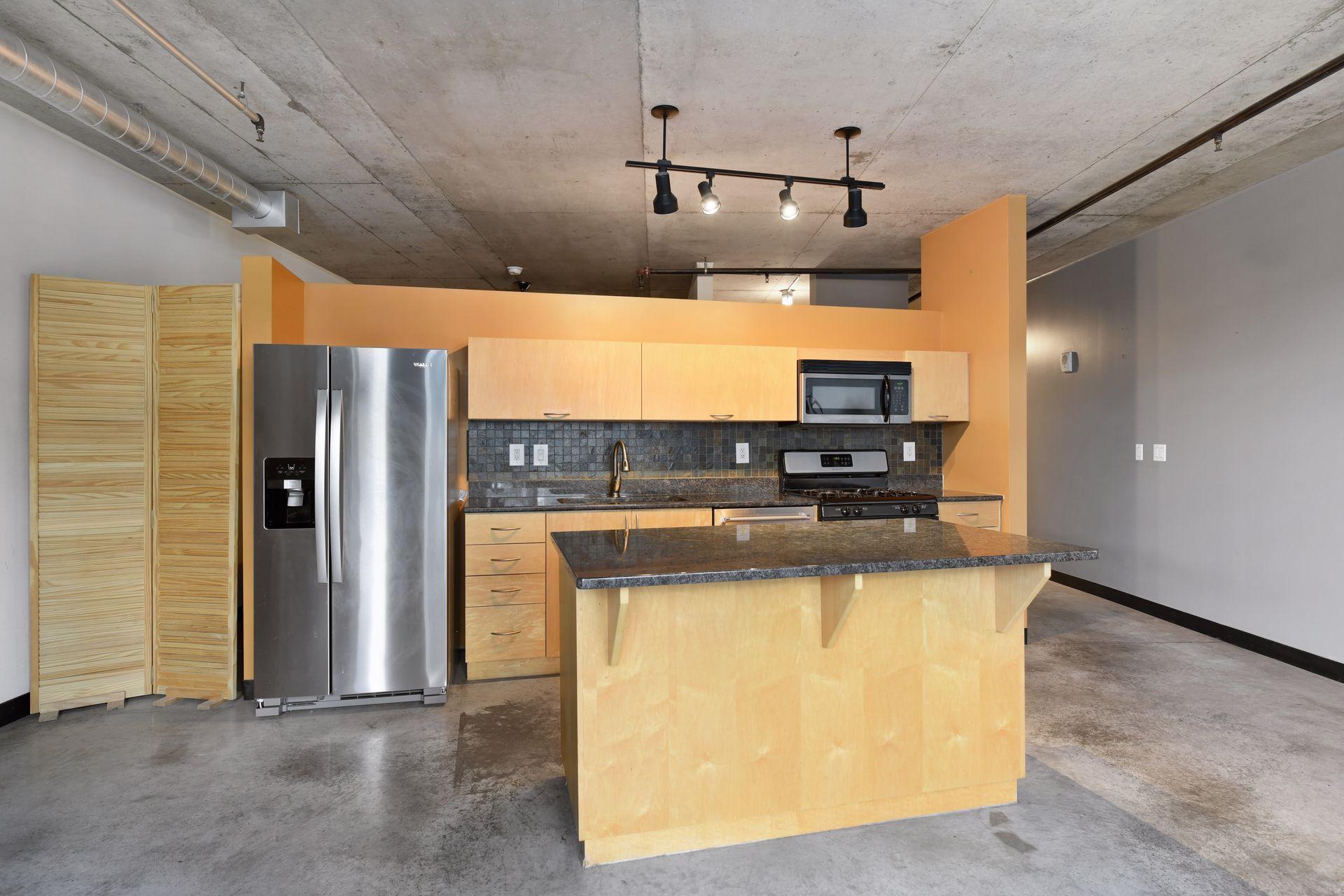 730 N 4th Street 604