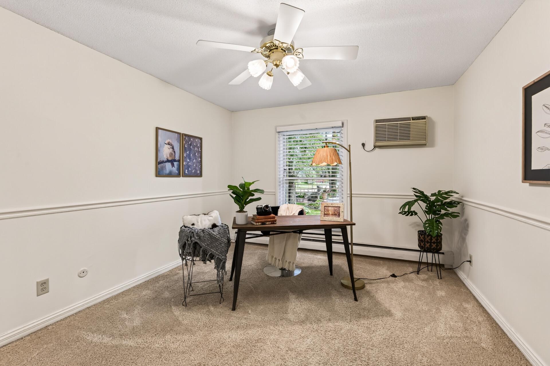 2800 Hamline Avenue N 102