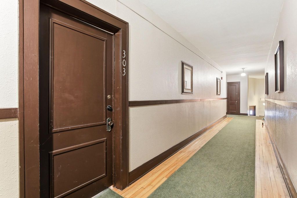 Photo of 1901 Stevens Avenue #303, Minneapolis, MN 55403 (MLS # 7036743)