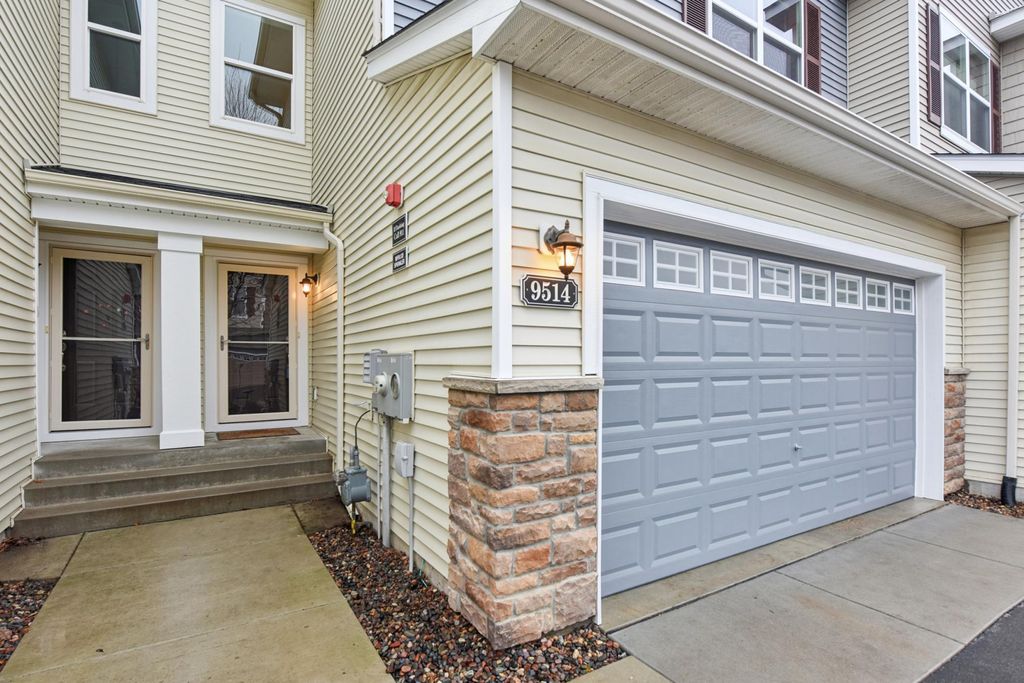 Photo of 9514 Roosevelt Drive, Chanhassen, MN 55317 (MLS # 7042647)