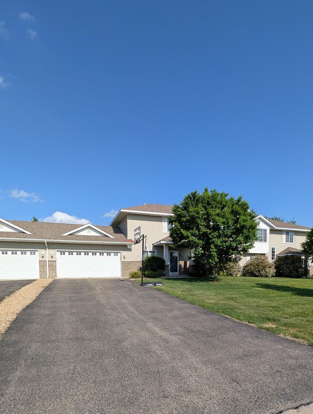 Photo of 19870 Itea Avenue, Lakeville, MN 55044 (MLS # 7085319)