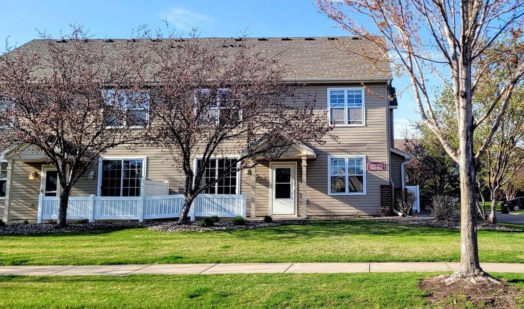 Photo of 9239 Holly Lane N, Maple Grove, MN 55311 (MLS # 7063550)