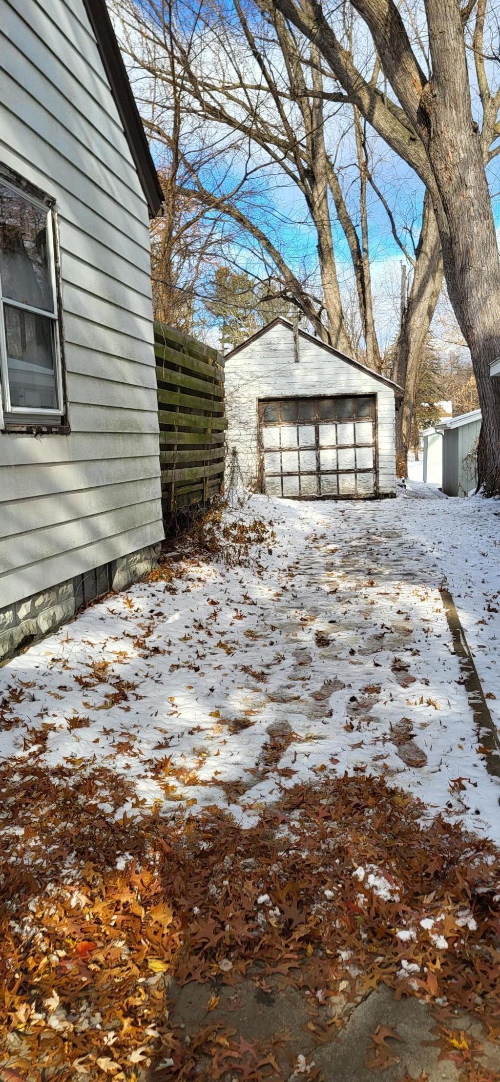 Photo of 1939 5th Street E, Saint Paul, MN 55119 (MLS # 6823297)