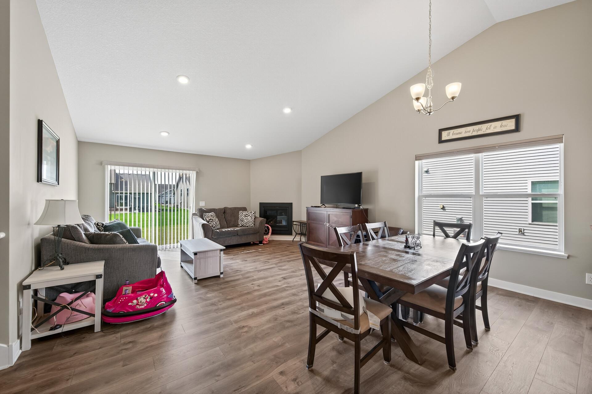 4845 Empress Avenue N