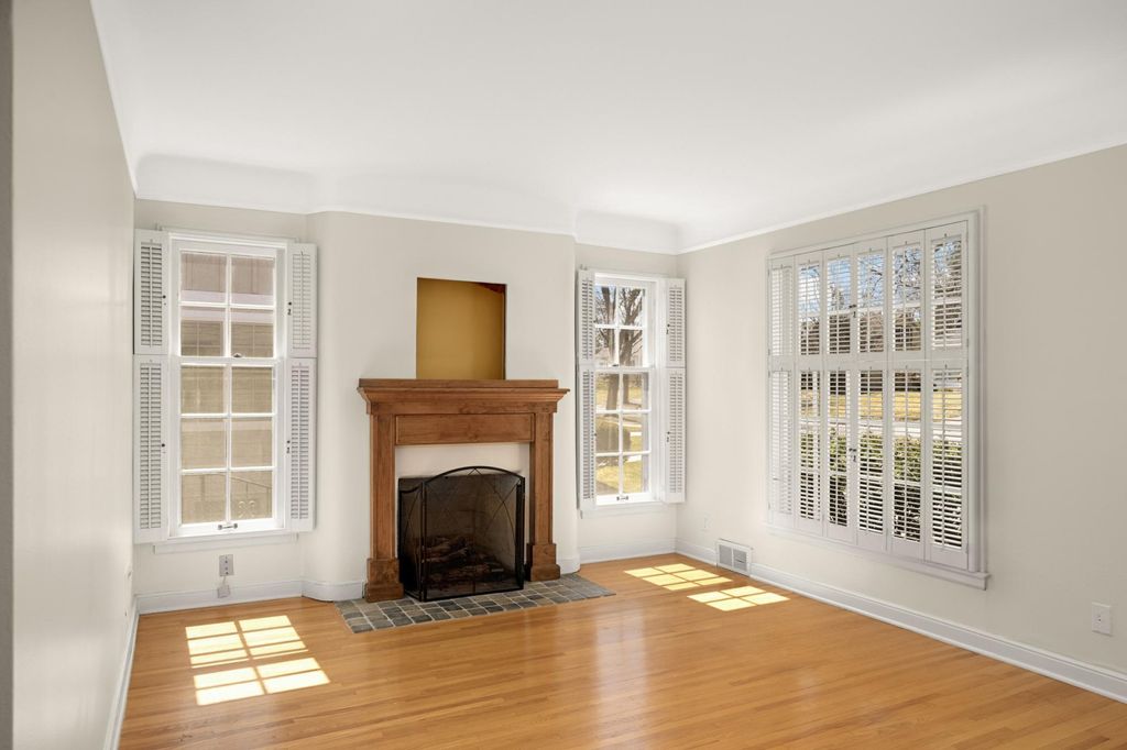 Photo of 3635 Glenhurst Avenue, Saint Louis Park, MN 55416 (MLS # 7036655)