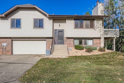 868 Sherwood Road Shoreview MN 55126