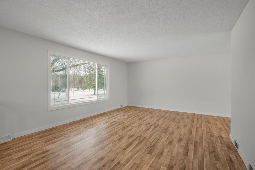 Photo of 2974 256th Avenue NW, Isanti, MN 55040 (MLS # 7004696)