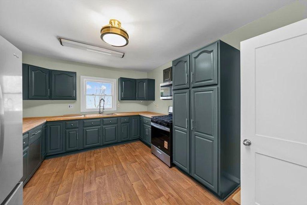 Photo of 3719 Logan Avenue N, Minneapolis, MN 55412 (MLS # 7063085)