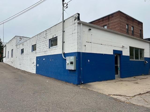 3517 Hennepin Avenue