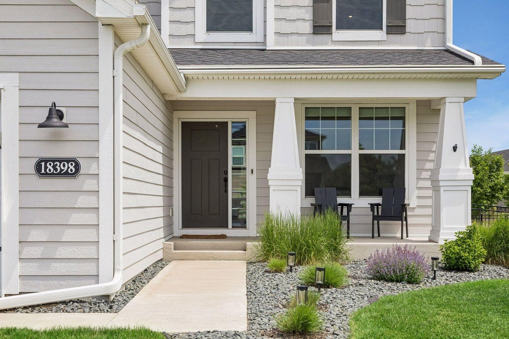 Photo of 18398 Glenbridge Avenue, Lakeville, MN 55044 (MLS # 7085406)