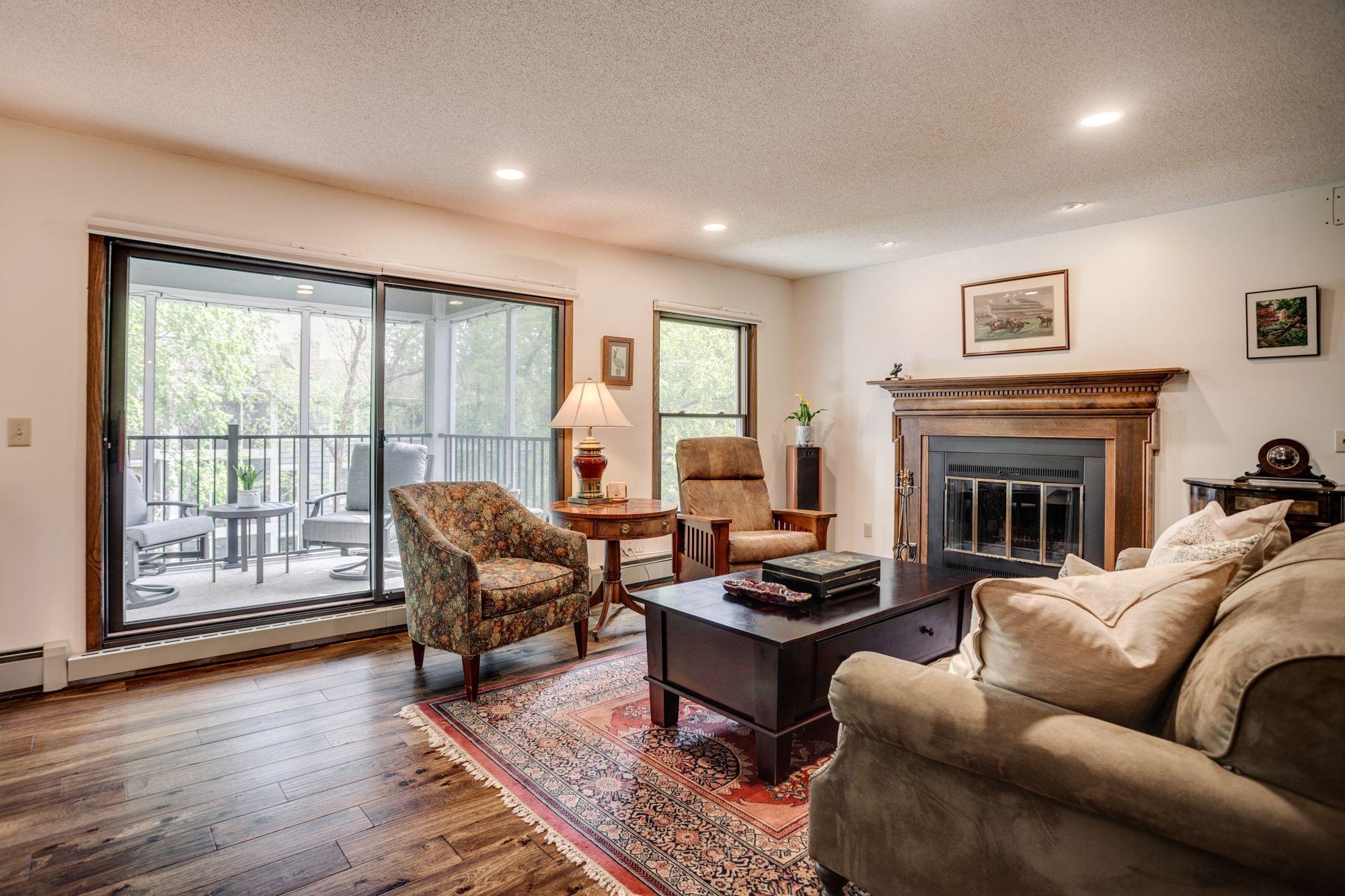 3020 Saint Albans Mill Road 309