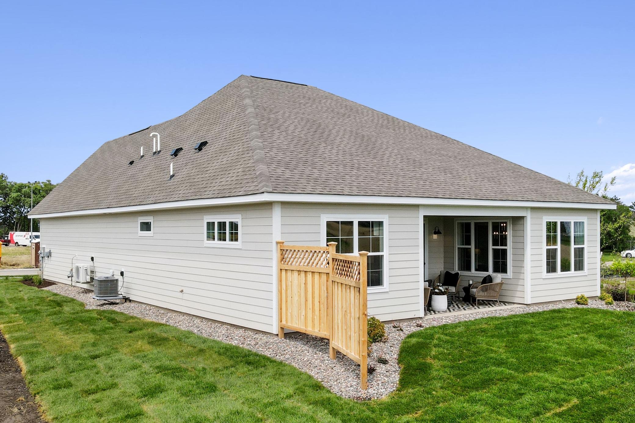 533 Tulare Terrace