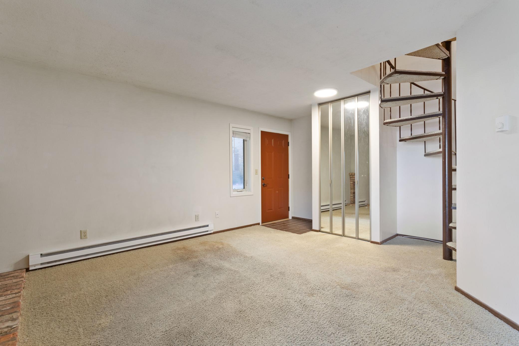 2220 Ridge Drive 11