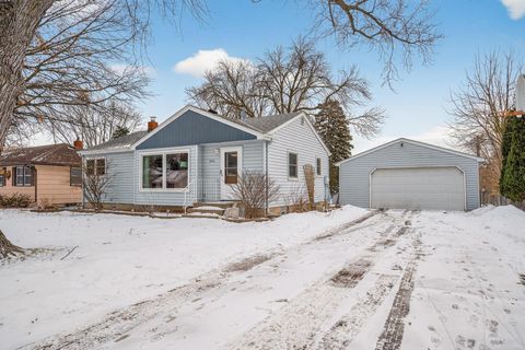1034 Cobb Road Shoreview MN 55126
