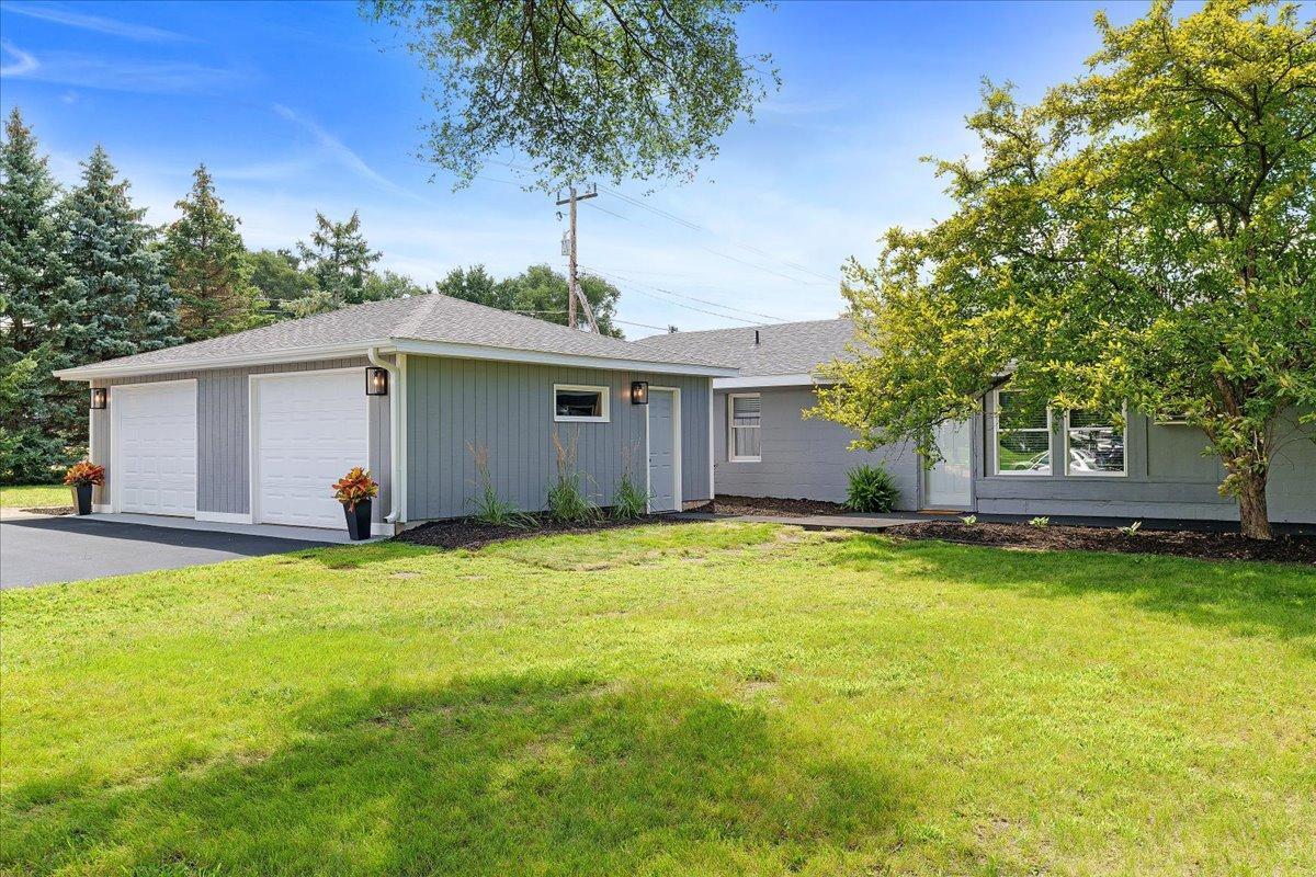 180 Saint Croix Trail N