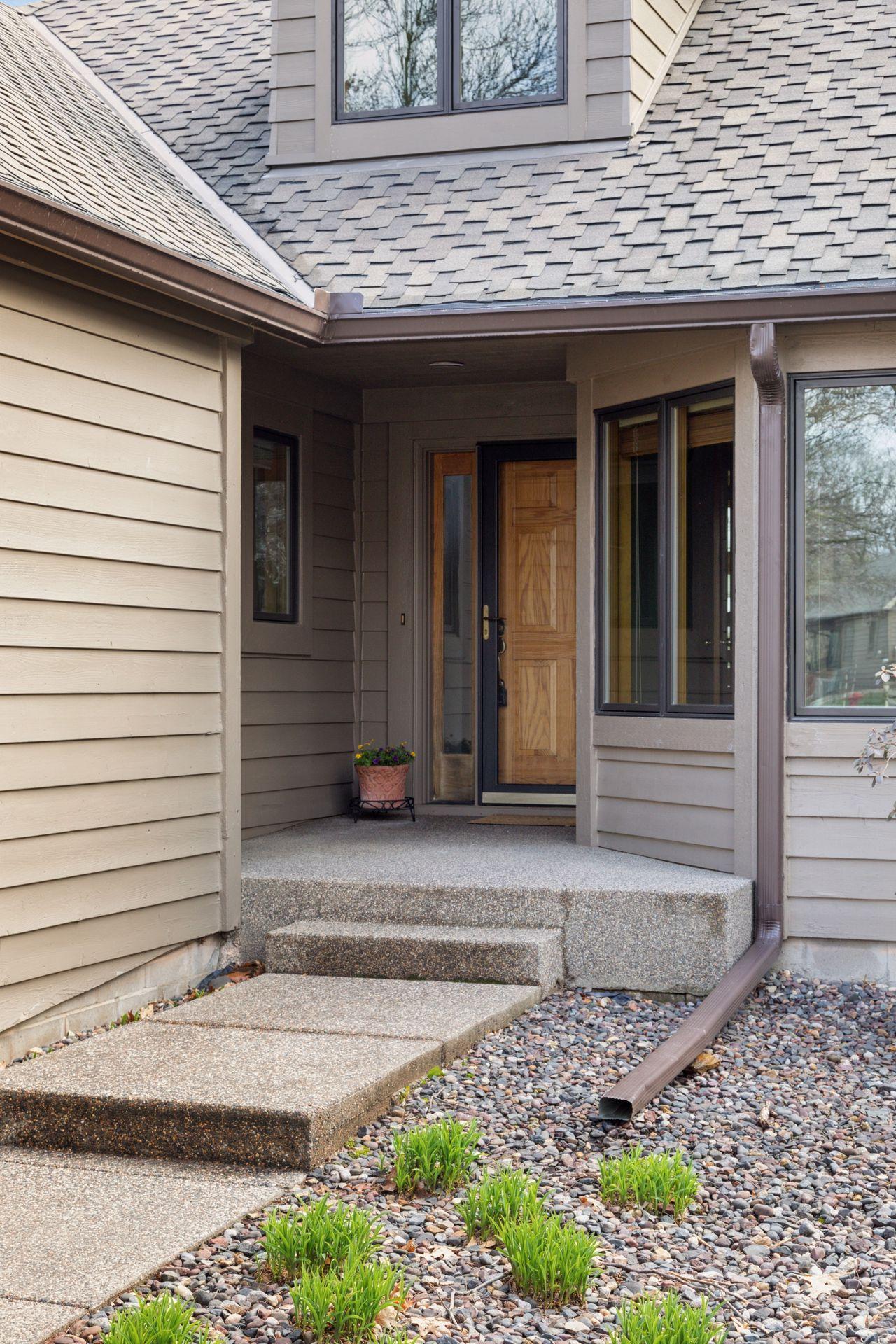 3711 Village Court