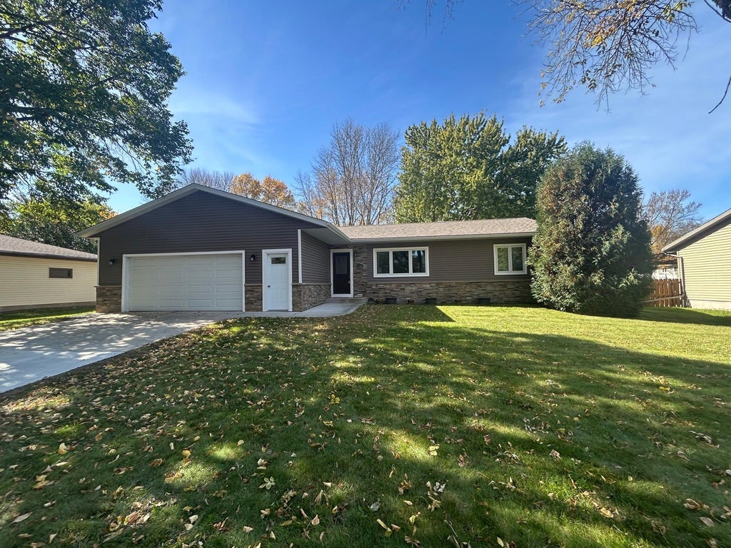 Photo of 1100 Columbine Drive, Marshall, MN 56258 (MLS # 7156372)