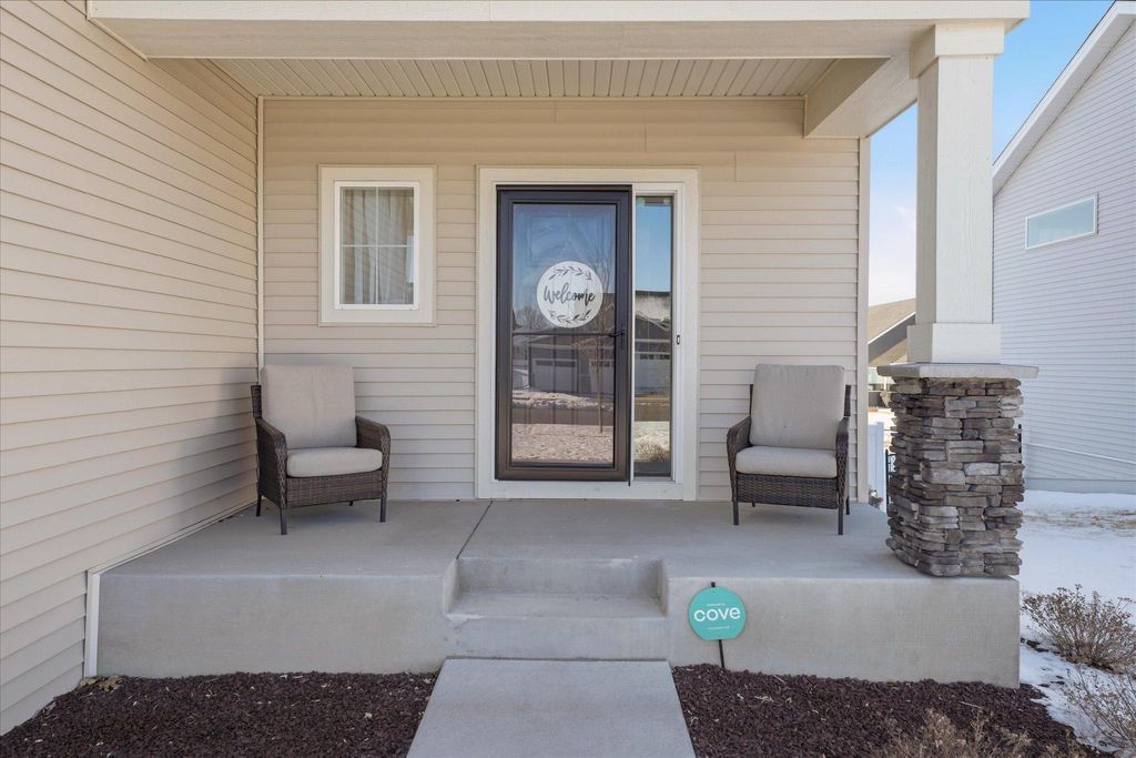 Photo of 1486 Oak Ridge Street, Hanover, MN 55341 (MLS # 7058359)