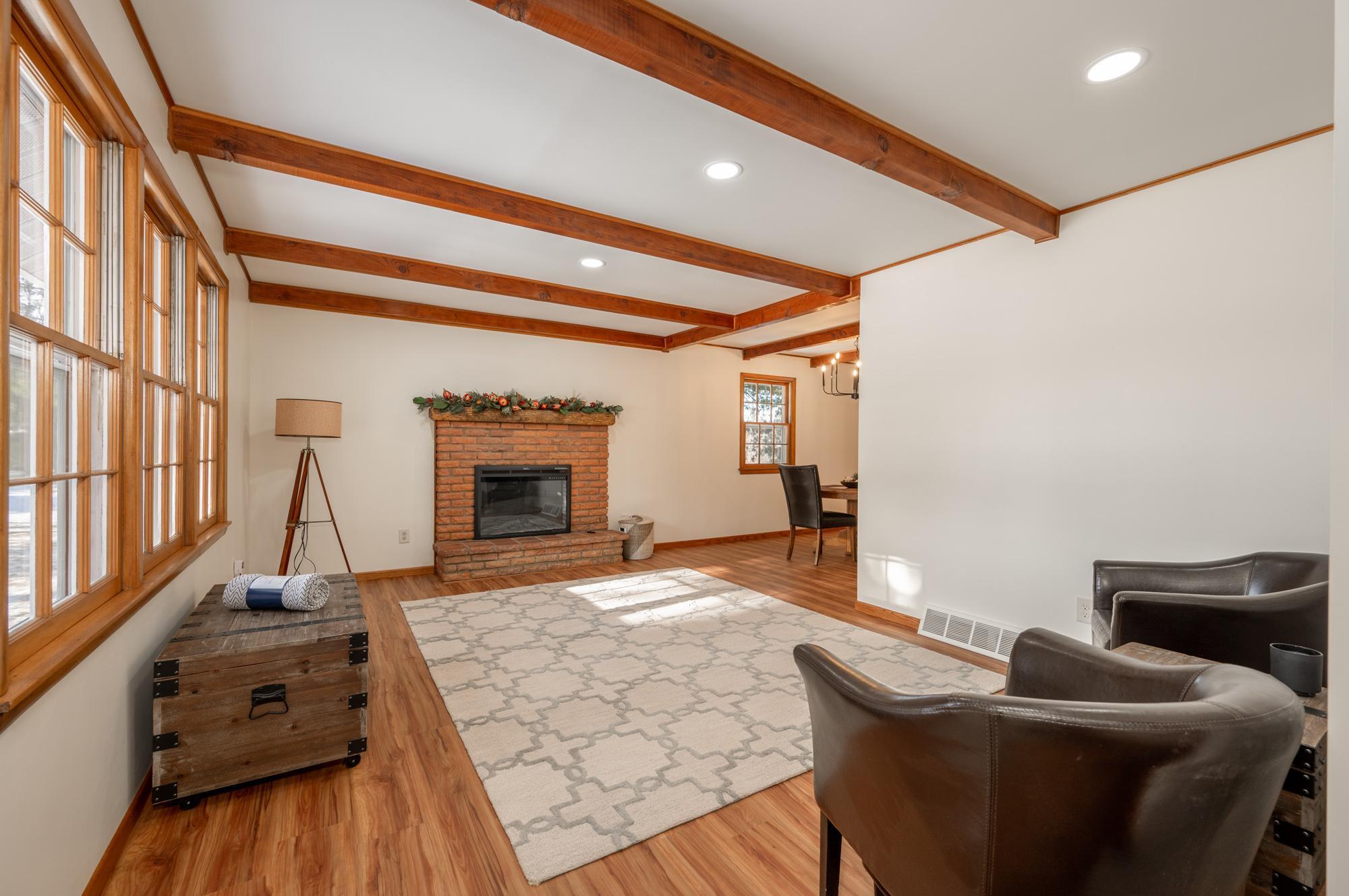 1323 Golf Course Road