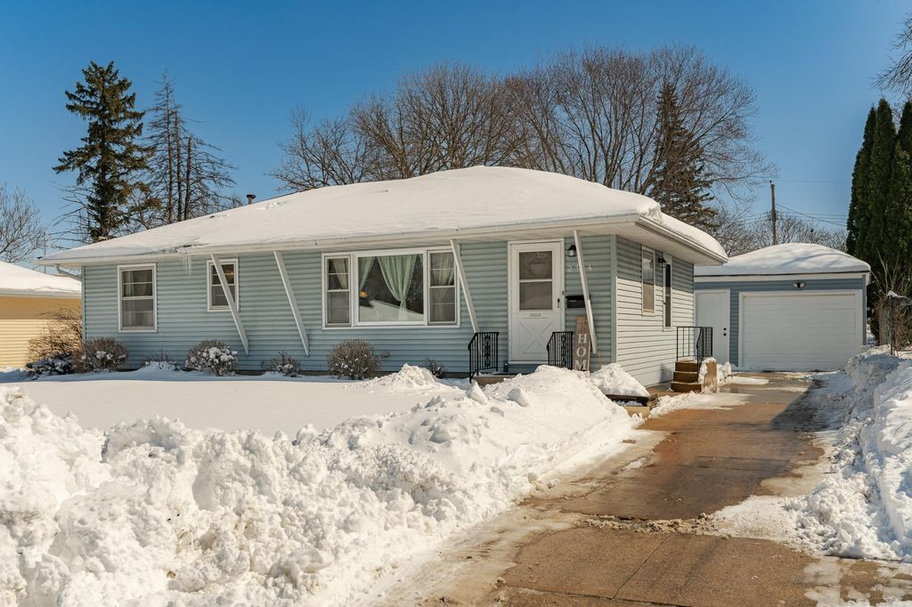 Photo of 2304 15th Avenue NW, Rochester, MN 55901 (MLS # 7036175)