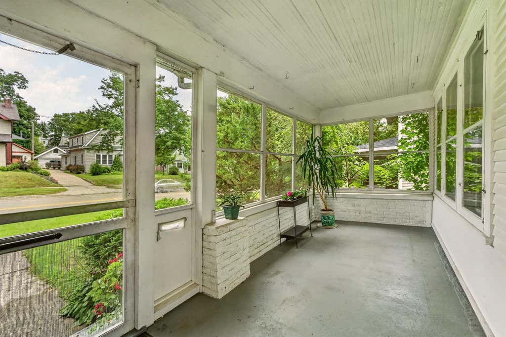 Photo of 526 6th Street SW, Rochester, MN 55902 (MLS # 7123814)