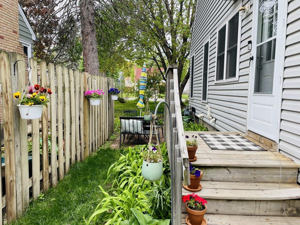 Photo of 4417 Cedar Avenue S, Minneapolis, MN 55407 (MLS # 7072453)