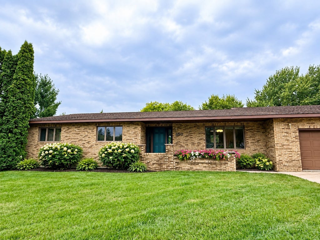 Photo of 350 6th Street NE, Perham, MN 56573 (MLS # 7153857)