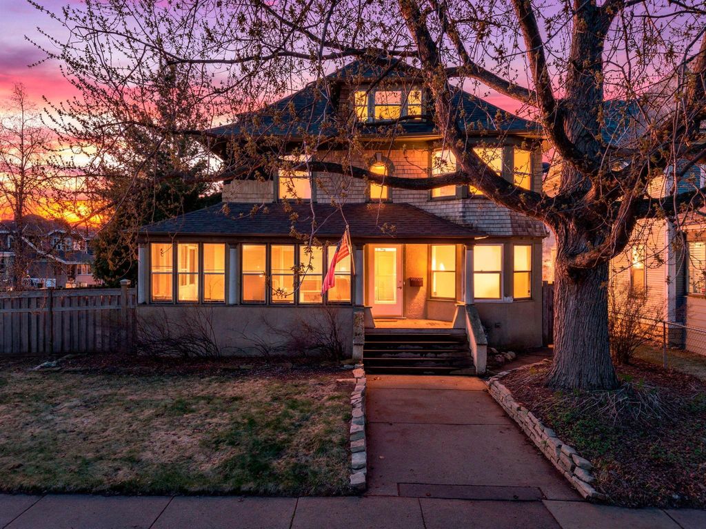 Photo of 924 Marshall Avenue, Saint Paul, MN 55104 (MLS # 7059010)