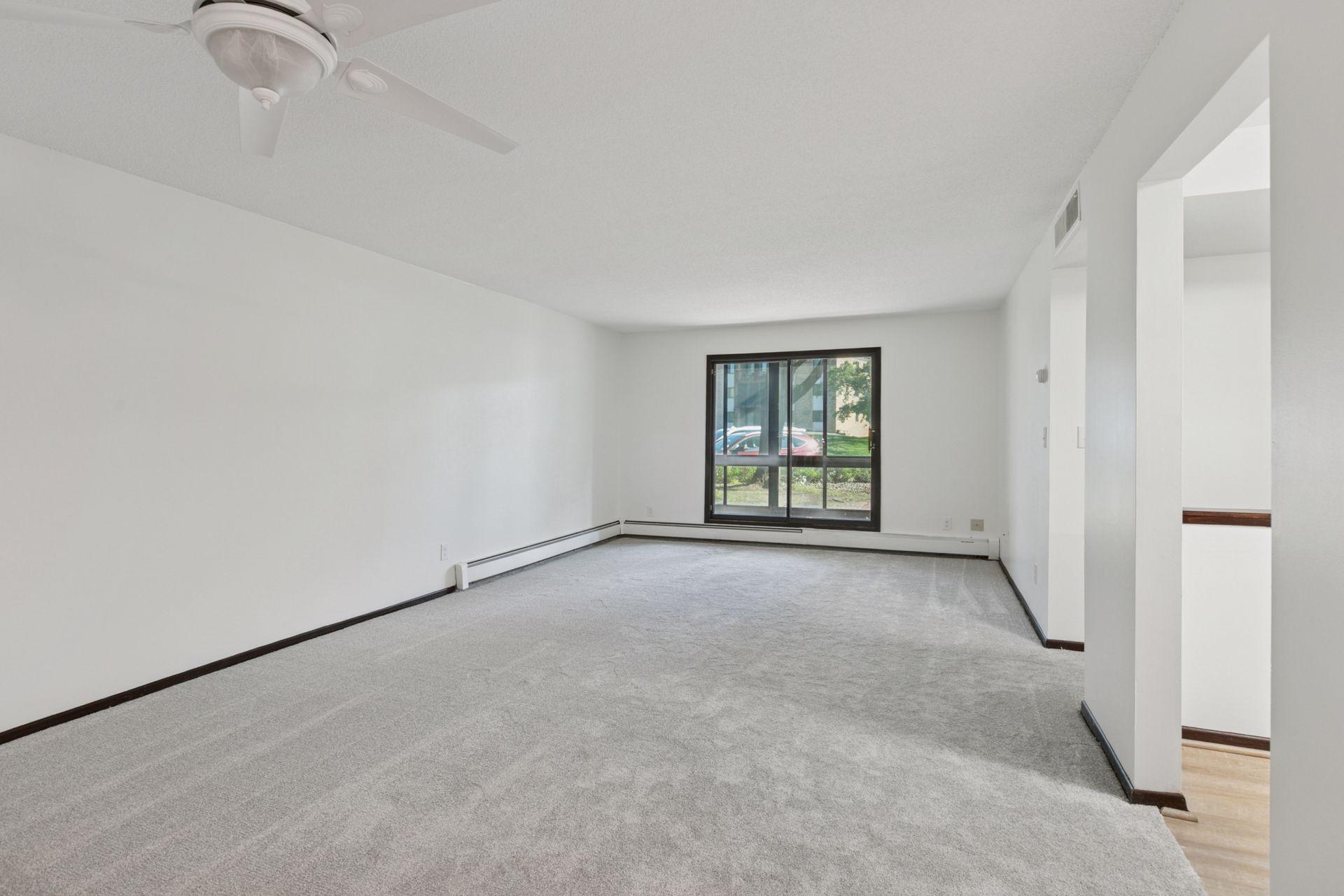 2680 Oxford Street N 101