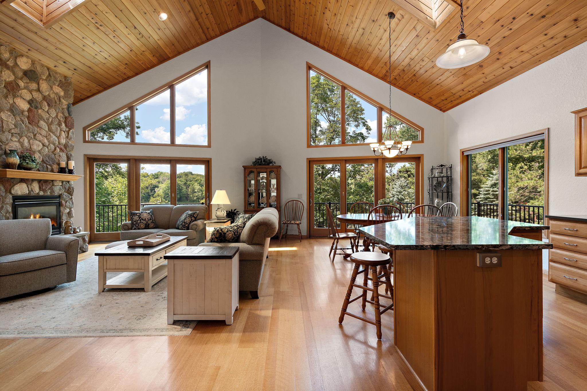 1383A Bay View Drive