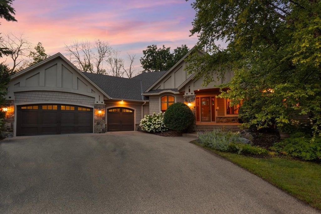 Photo of 2180 Crestview Drive, Excelsior, MN 55331 (MLS # 7132576)