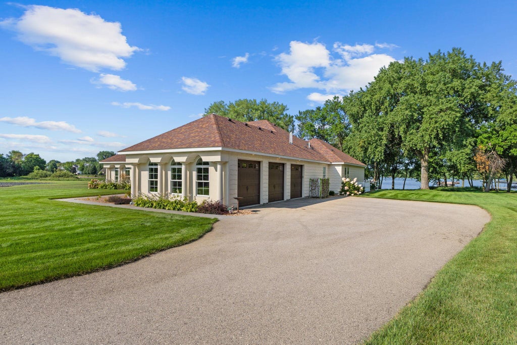 Photo of 11344 Circle Ridge Lane, Faribault, MN 55021 (MLS # 7134073)