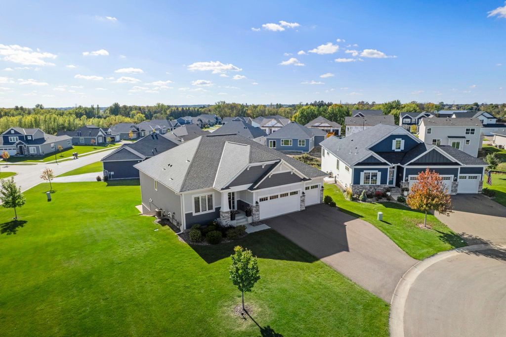 Photo of 10706 28th Court NE, Saint Michael, MN 55376 (MLS # 7008556)