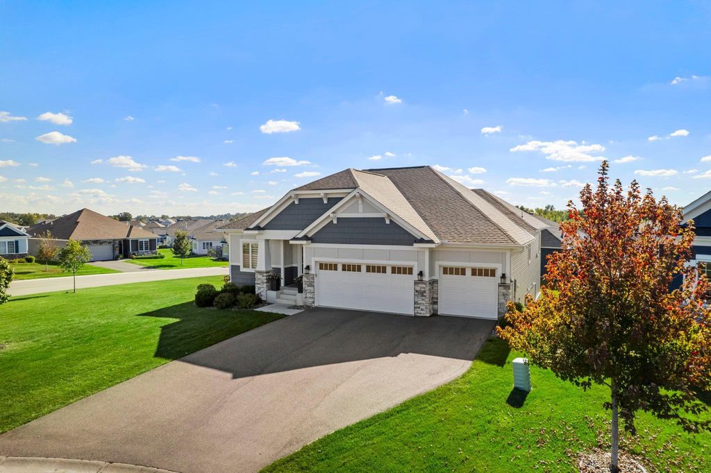 Photo of 10706 28th Court NE, Saint Michael, MN 55376 (MLS # 7008556)