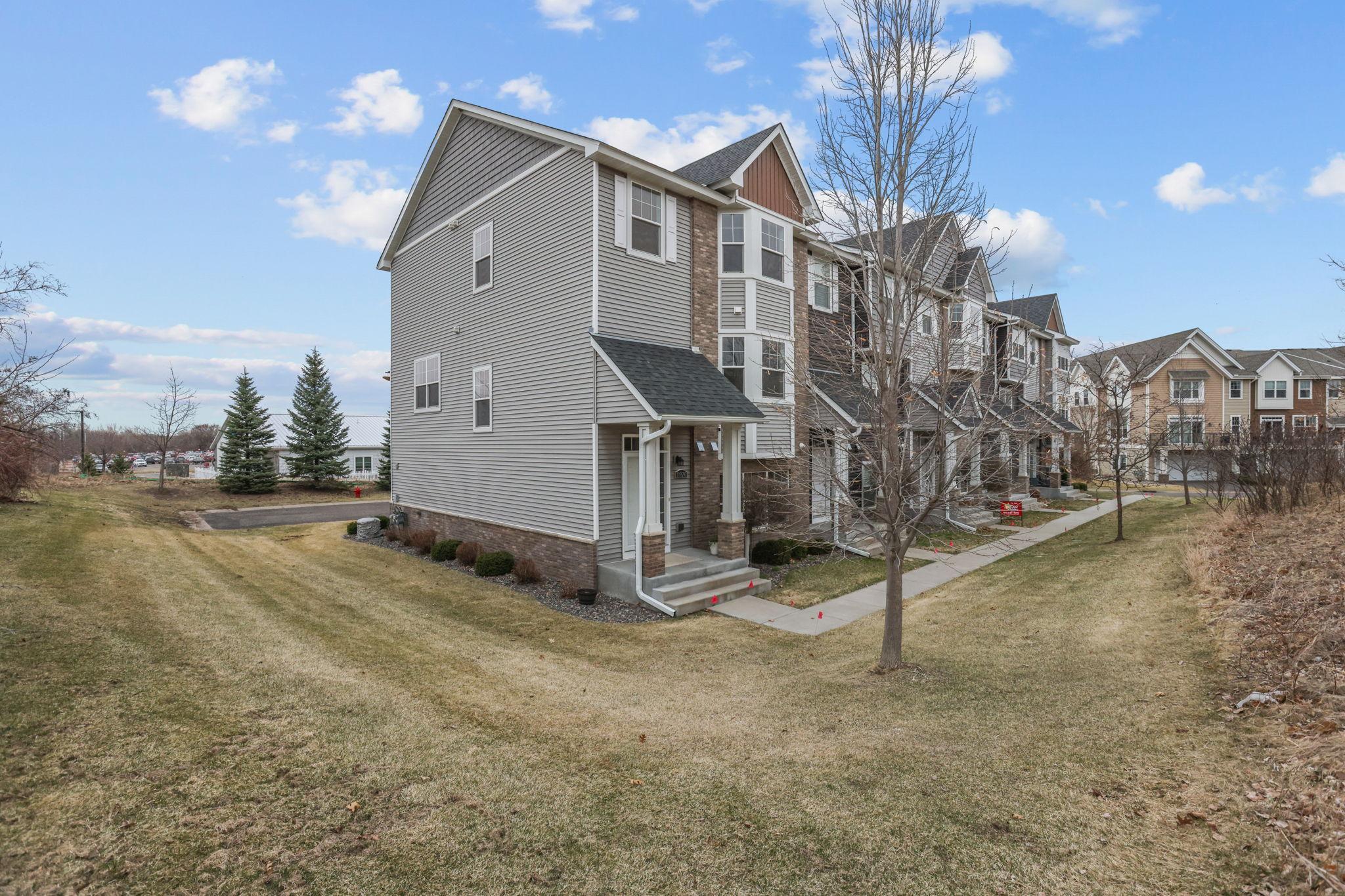 11920 Emery Village Drive N