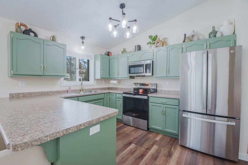 Photo of 233 Pleasant Ridge Drive, Sauk Rapids, MN 56379 (MLS # 7015172)